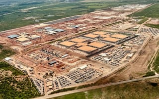 An aerial photo of OpenAI's Stargate I facility is shown.